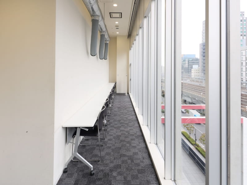 ギャラリー控室2